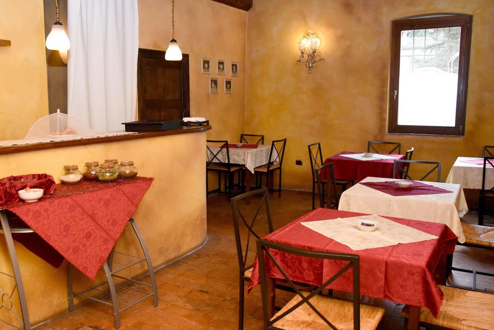 Albergo Dimora Storica Antica Hostelleria Crema Buitenkant foto