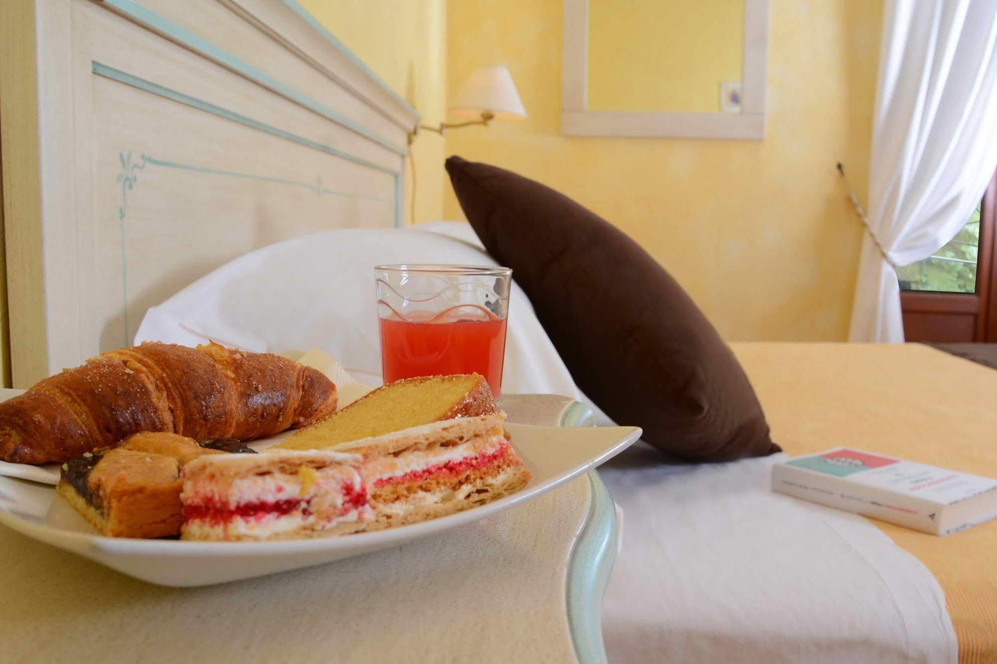 Albergo Dimora Storica Antica Hostelleria Crema Buitenkant foto